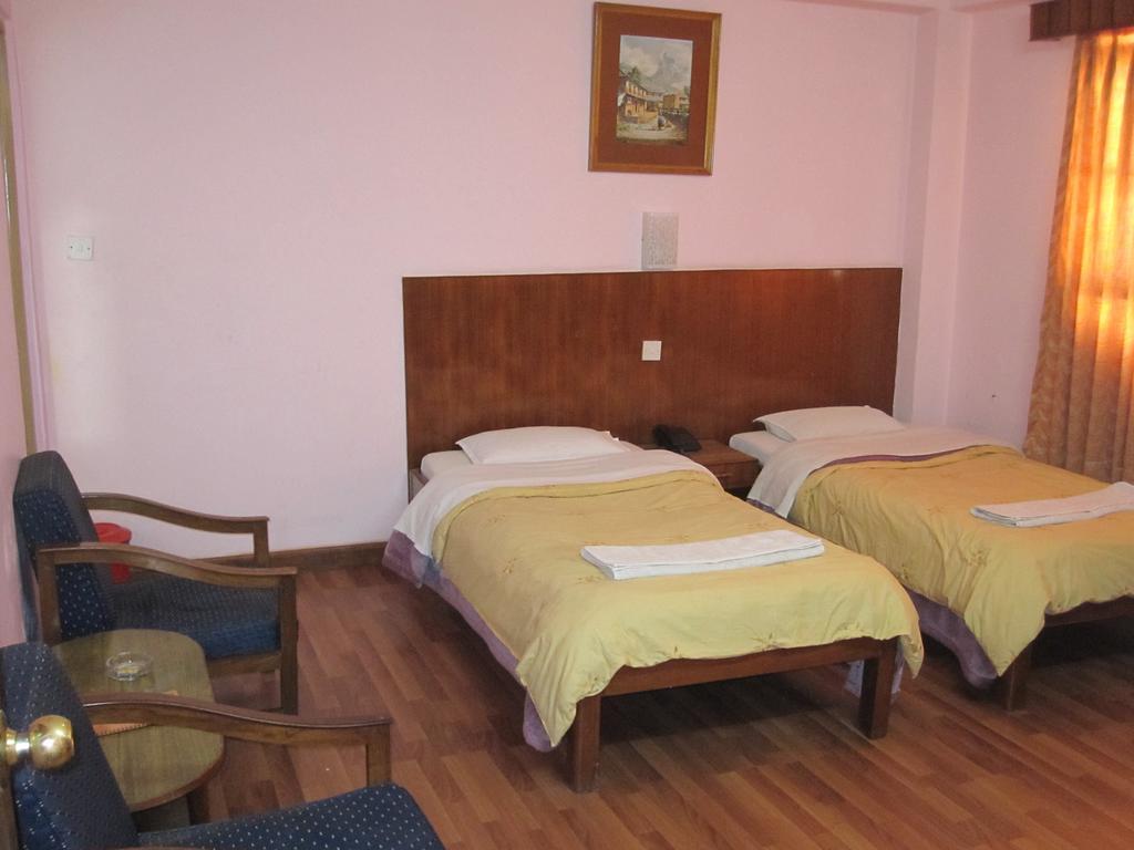 Tasi Dhargey Inn Kathmandu Exteriör bild
