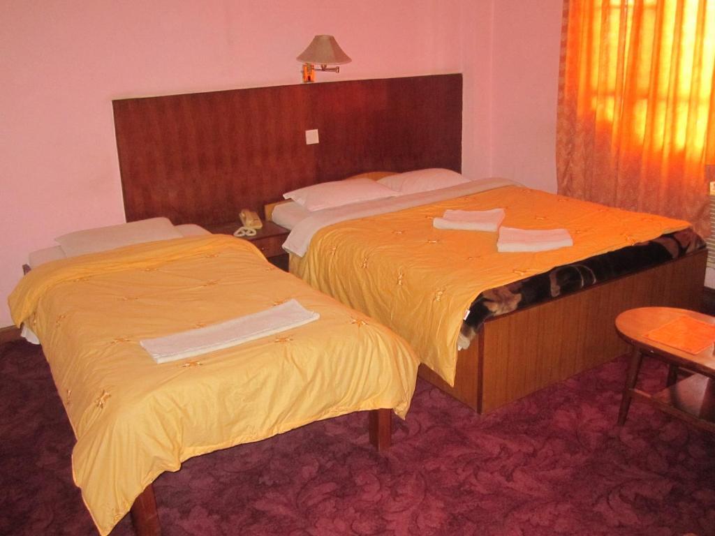 Tasi Dhargey Inn Kathmandu Exteriör bild