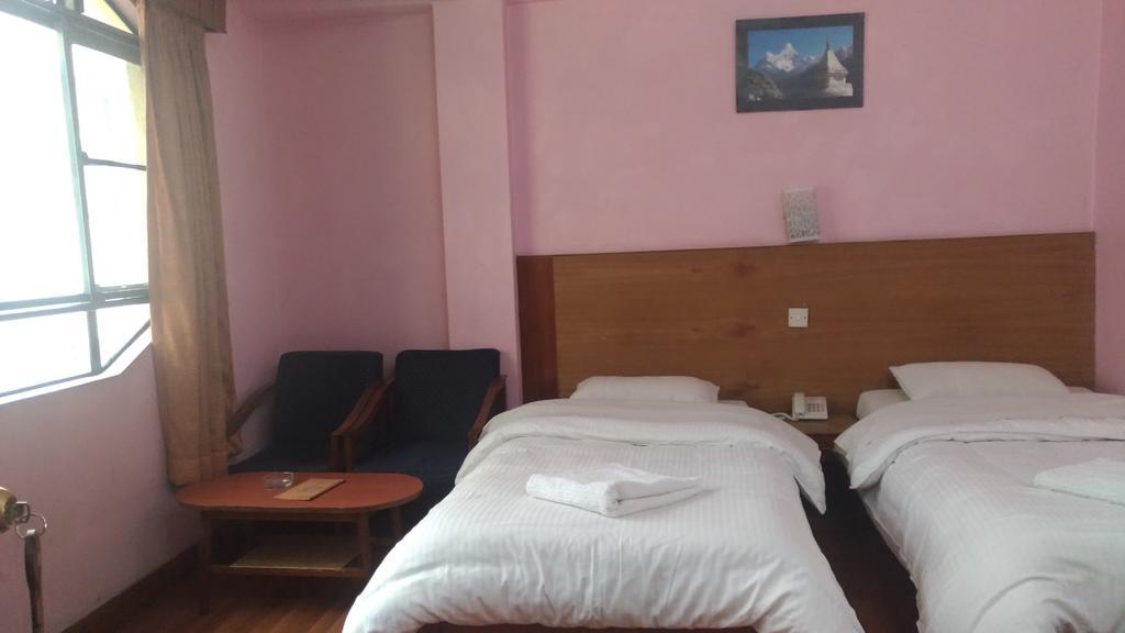 Tasi Dhargey Inn Kathmandu Exteriör bild