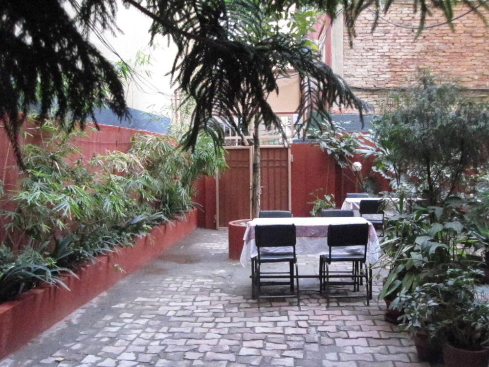 Tasi Dhargey Inn Kathmandu Exteriör bild