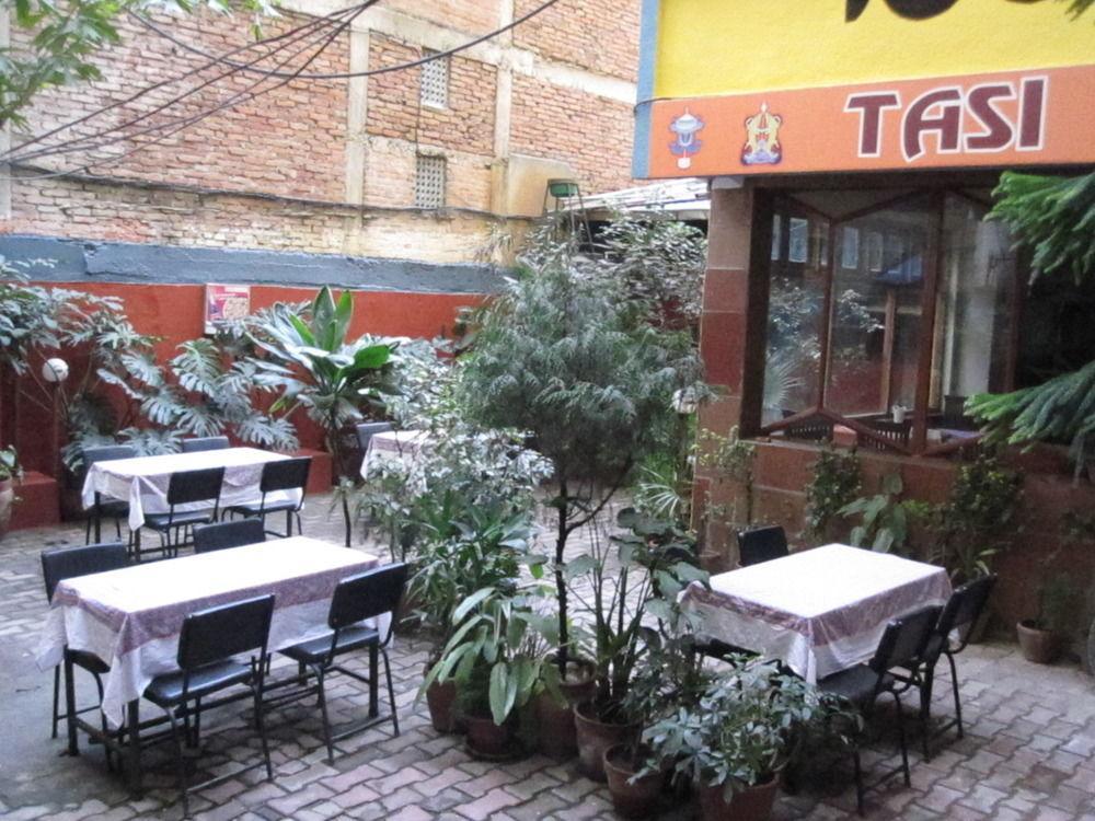 Tasi Dhargey Inn Kathmandu Exteriör bild